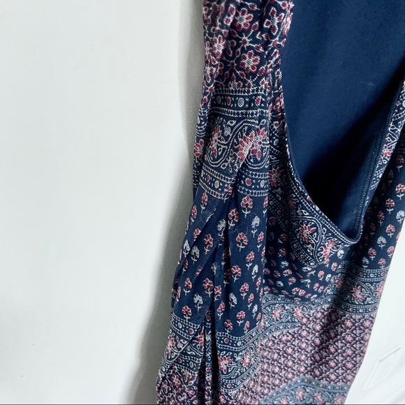 🍋 A&F Paisley Ruched Bodycon Dress 🍋 - Picture 2 of 6